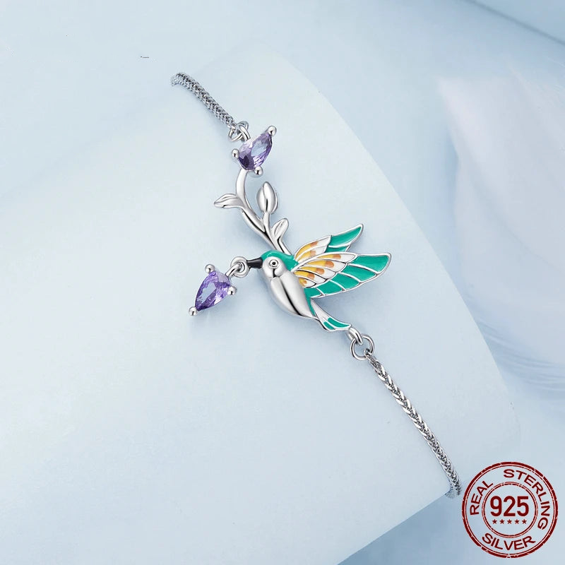 Elegant Kingfisher Bracelet (سوار الرفراف الأنيق)